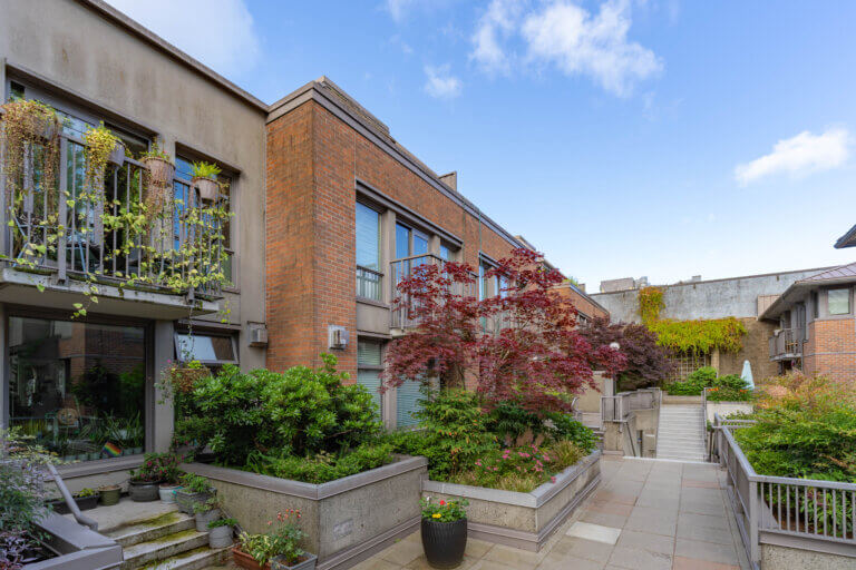 Newpointe Terrace Rental