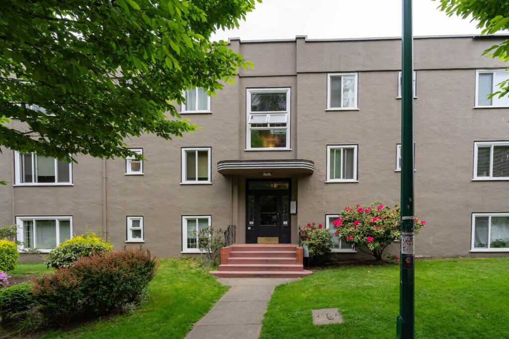 Roosevelt Manor other photo