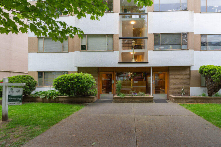 Sandra Apts.