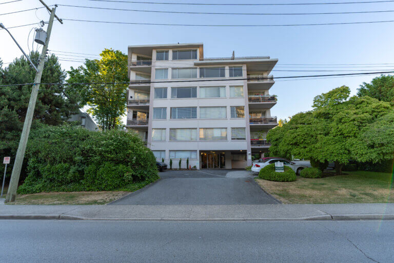 Viscount Apartment