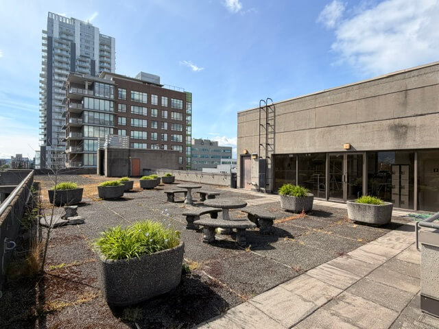 1212 West Broadway
