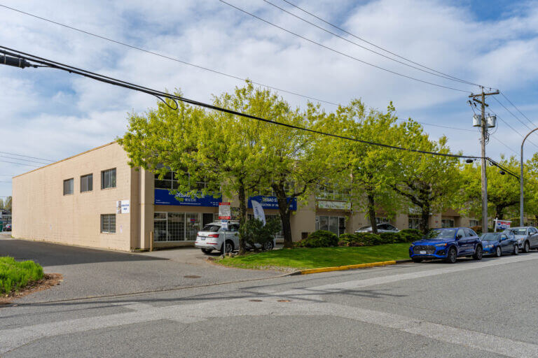 11460 Voyageur Way