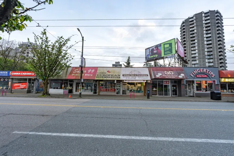 1216-1222 Davie Street