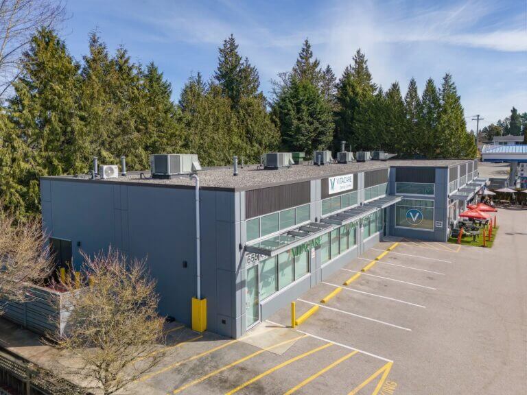 1655 Como Lake Ave.