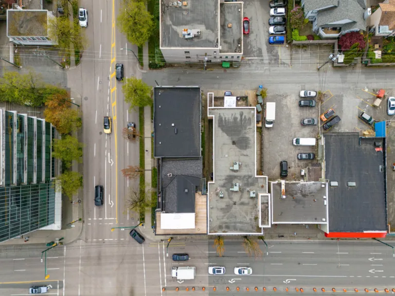 1816-1818 West Broadway