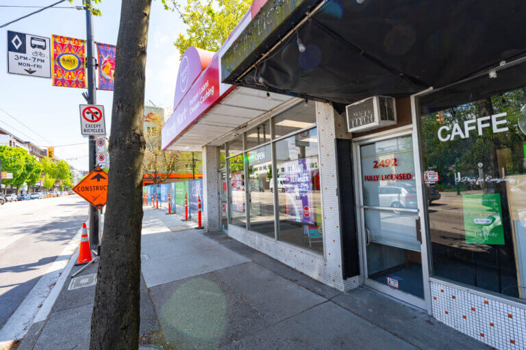 2480-2496 East Hastings