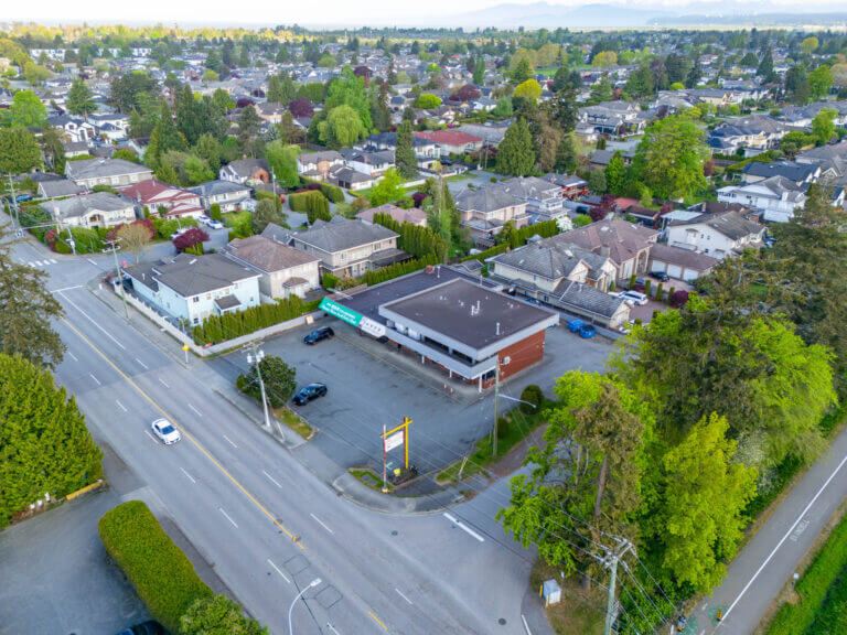4771-4775 Blundell Road