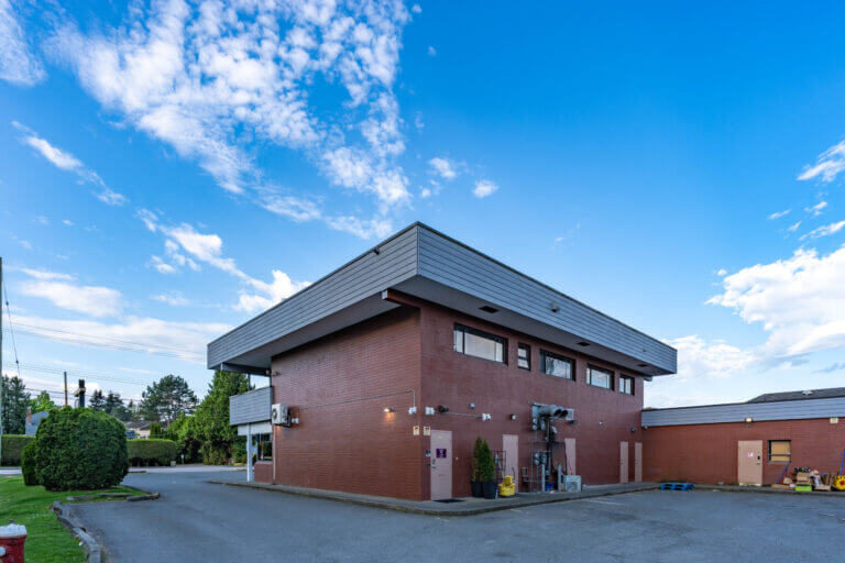 4771-4775 Blundell Road