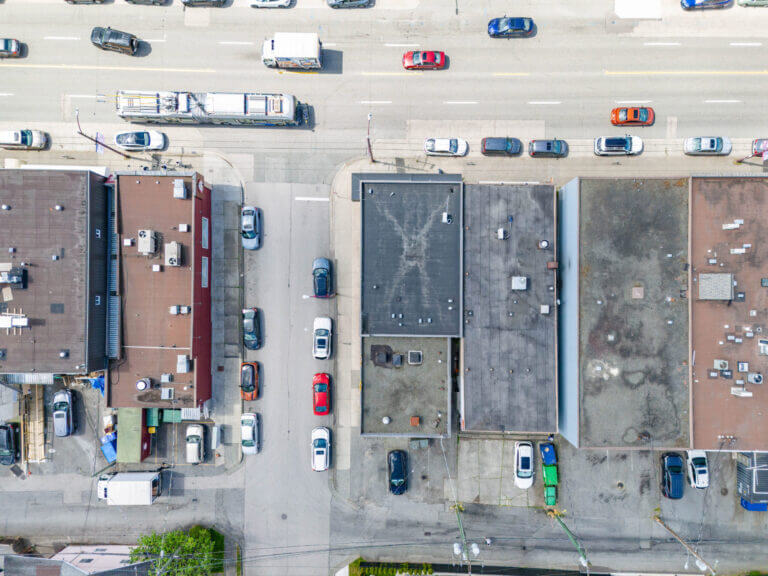 5088-5090 Victoria Dr. & 2017-2021 E. 35th Ave.