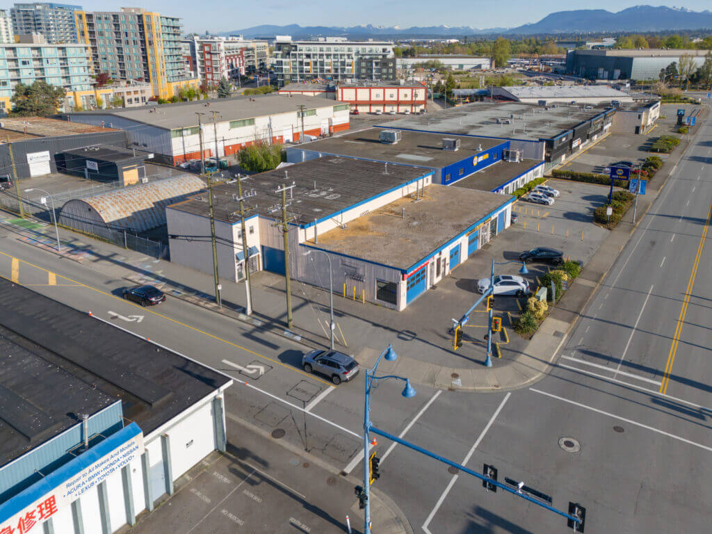 5671 Minoru Blvd other photo
