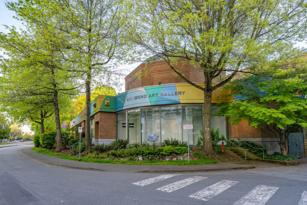 7700 Minoru Gate other photo
