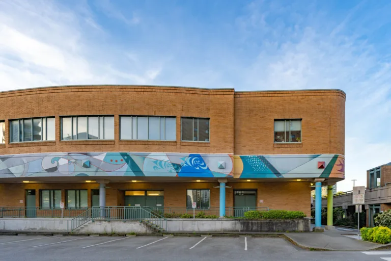 7700 Minoru Gate