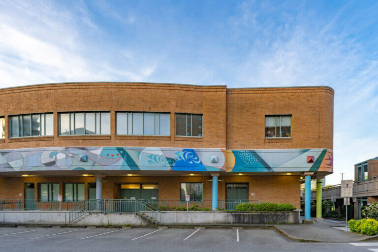 7700 Minoru Gate