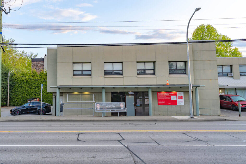 7791 Steveston Highway other photo