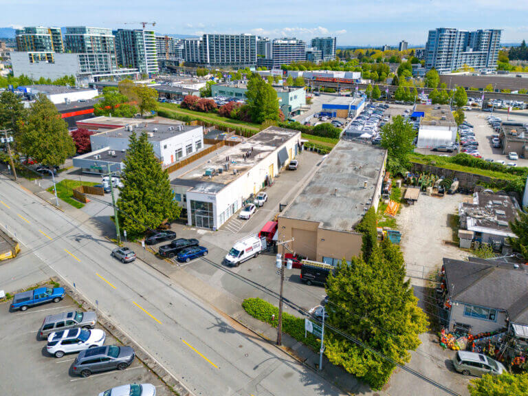 7900-7920 River Road