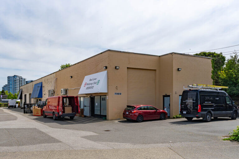 7900-7920 River Road