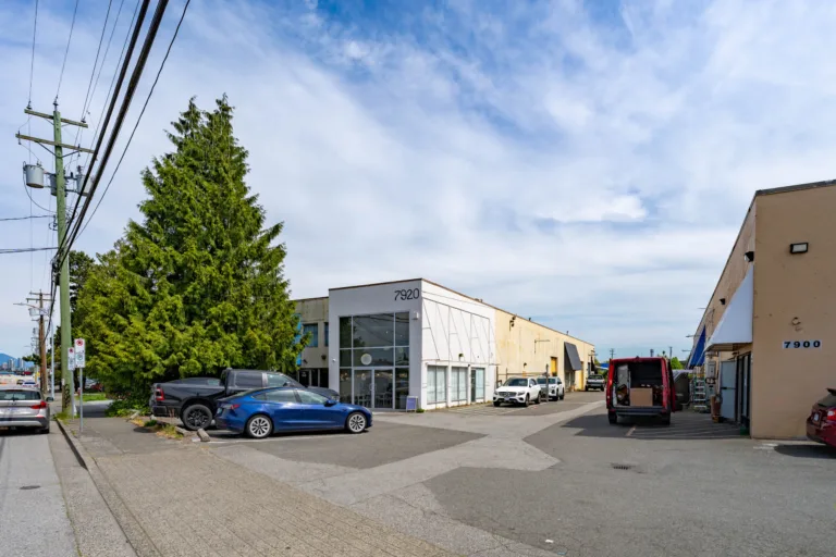 7900-7920 River Road