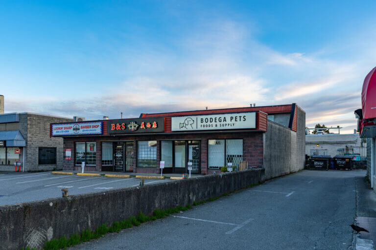 8051 Leslie Road