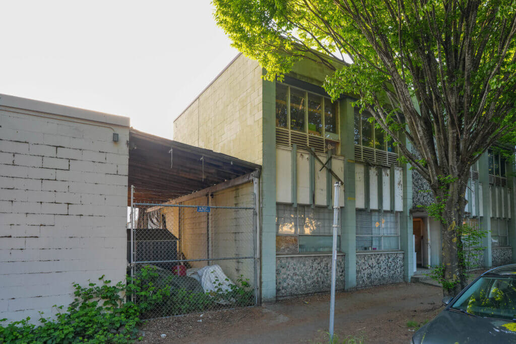8815-8827 Selkirk Street other photo