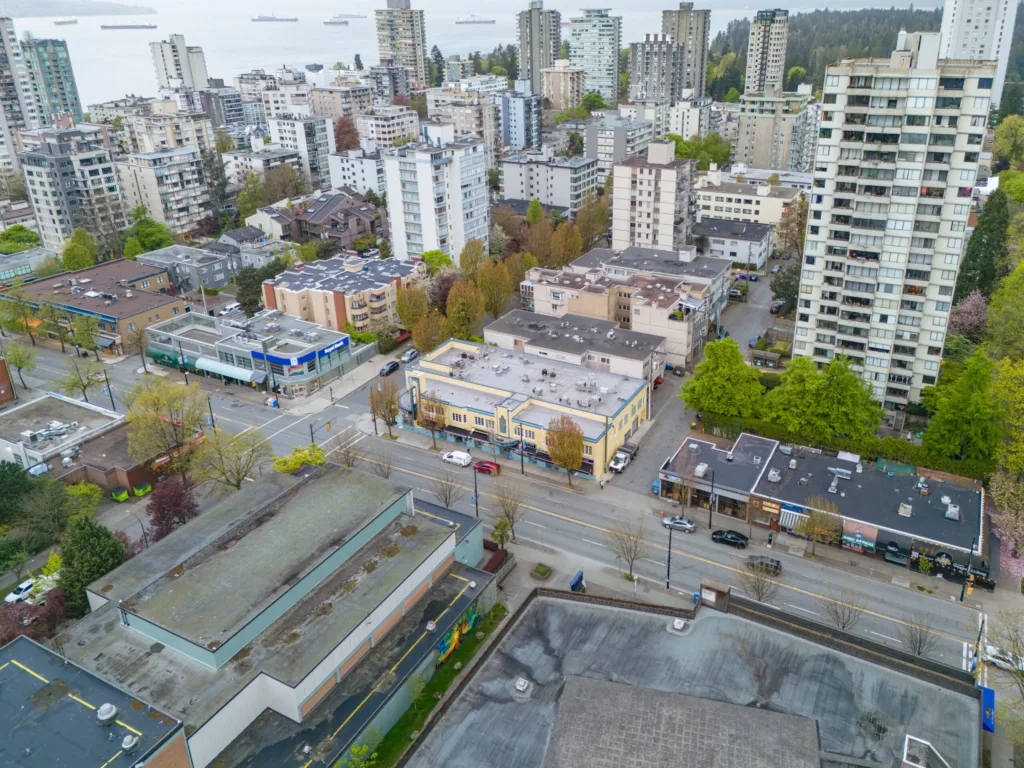 Aerial view of 903 Denman Street and the West End neighbourhood in Vancouver