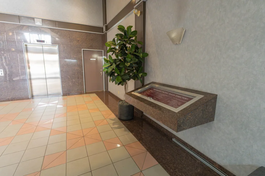 Broadway Pacific Plaza other photo