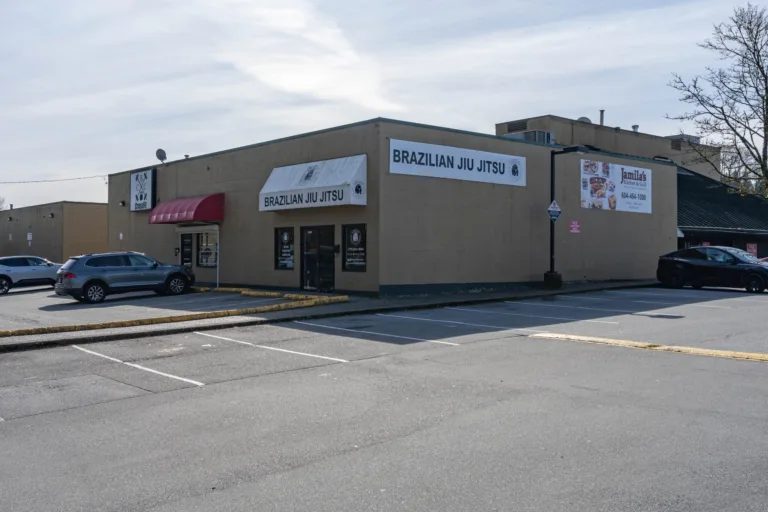 Eagle Ridge Plaza