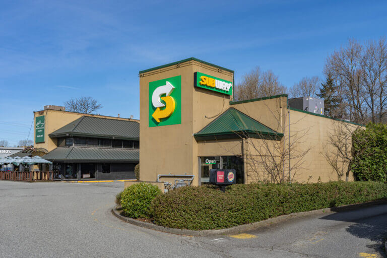 Eagle Ridge Plaza