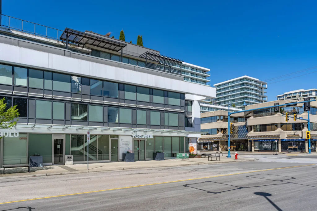 Elle Richmond other photo