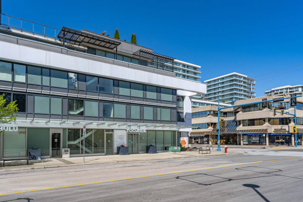 Elle Richmond other photo