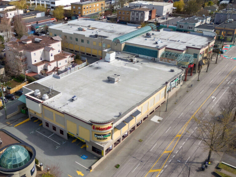 iL Mercato Shopping Centre