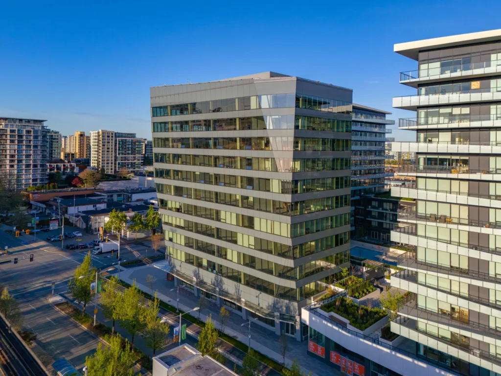 Luxe 5599 Number 3 Road other photo