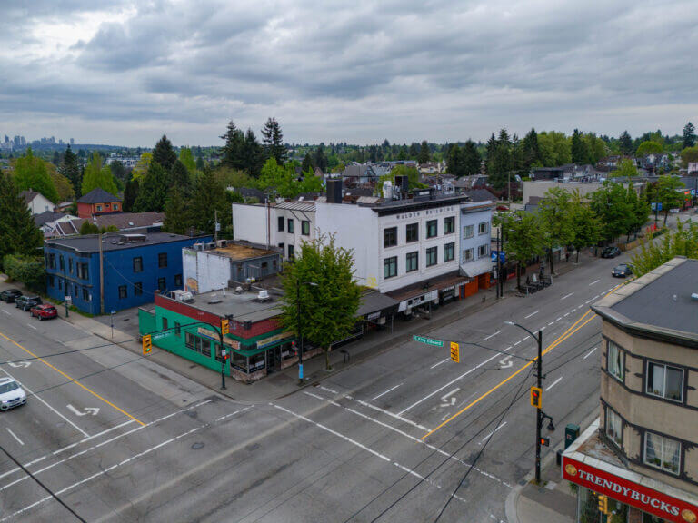 Main & King Ed