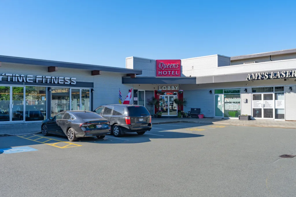 Queens Plaza other photo