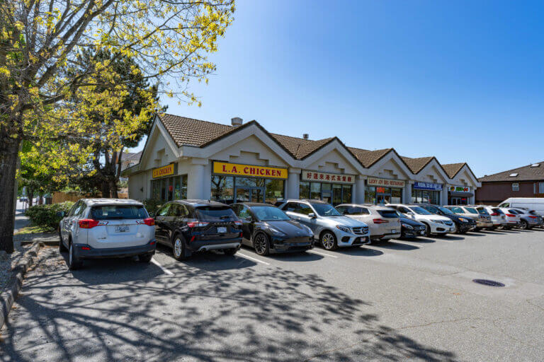 Thorpe Plaza