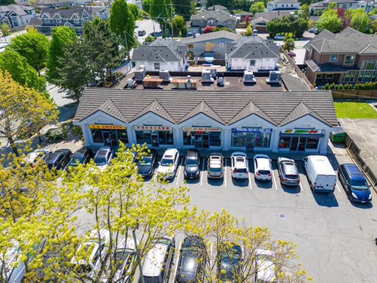 Thorpe Plaza