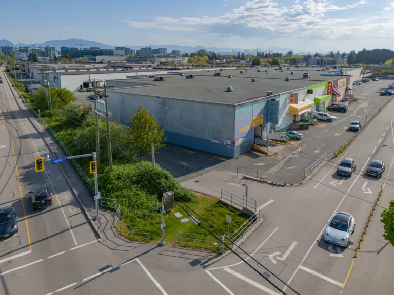 Three Road Plaza