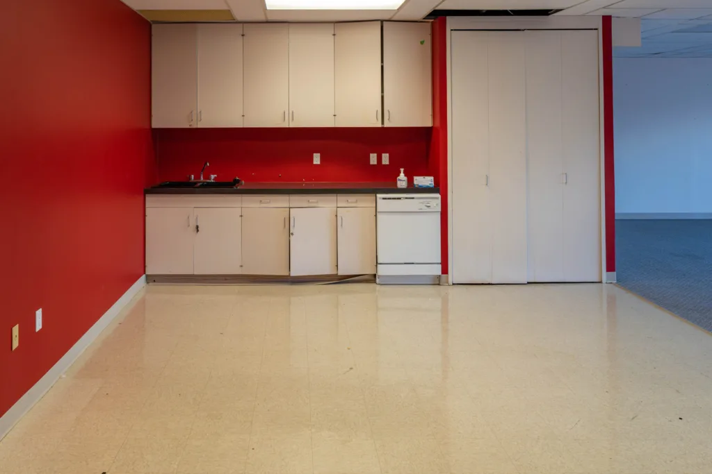 Unit 320 other photo