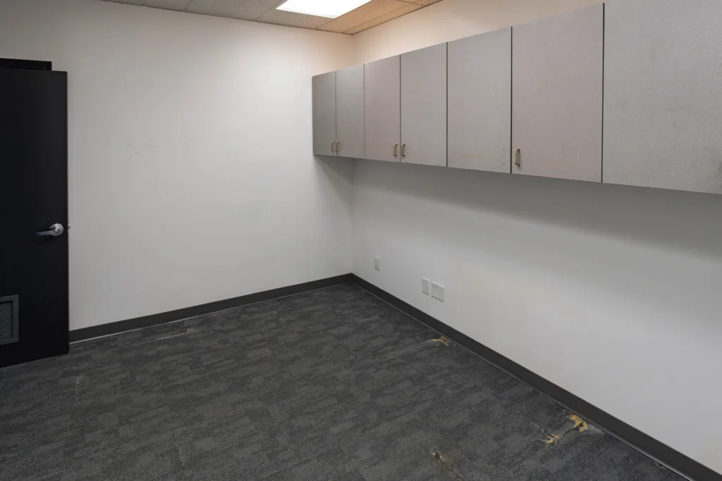 Unit 320 other photo