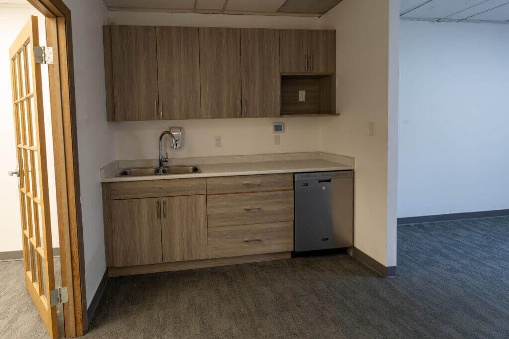 Unit 320 other photo