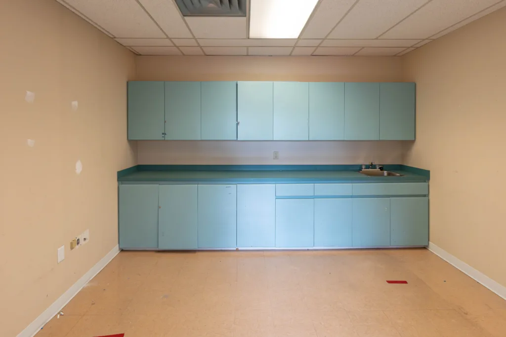 Unit 400 other photo