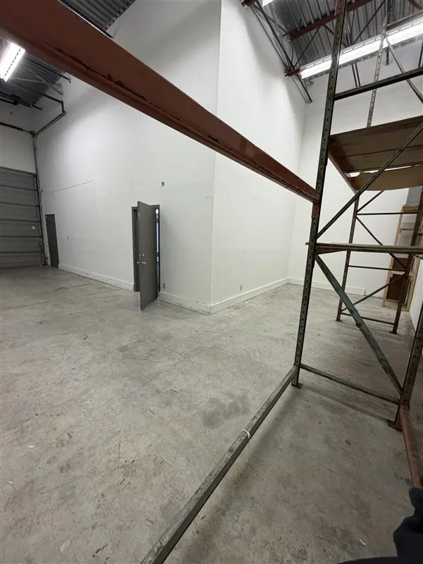 Unit 120 other photo