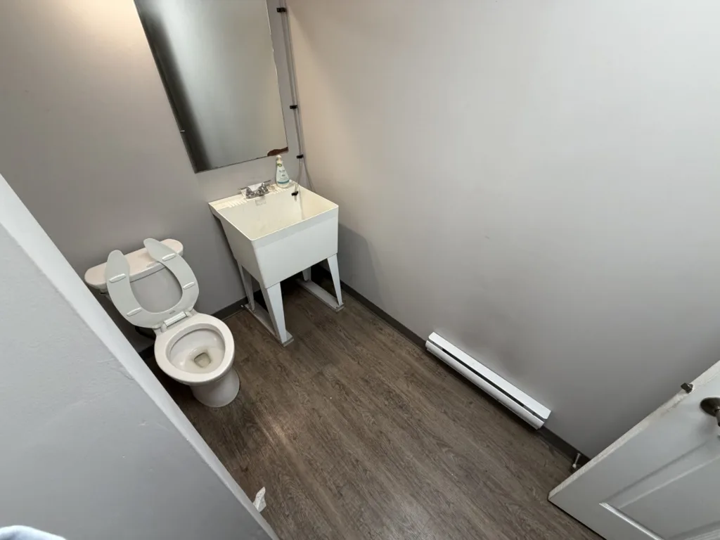 2520 Simpson Road Unit 180 industrial property interior Richmond BC