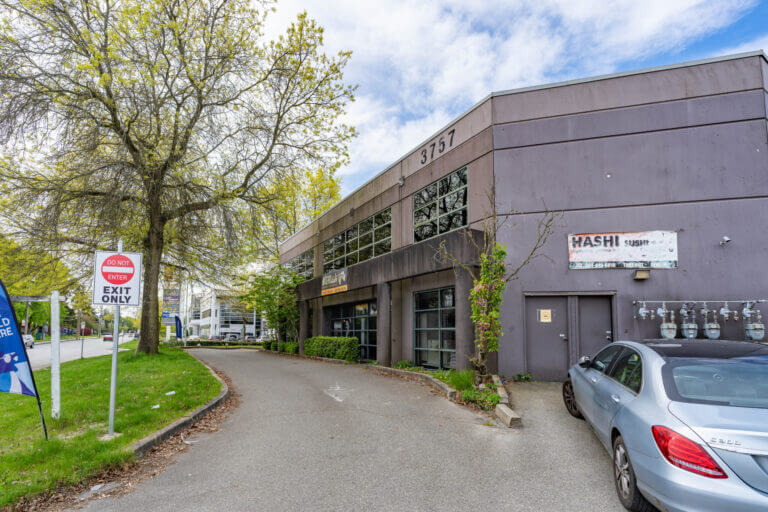 3757 Jacombs Road