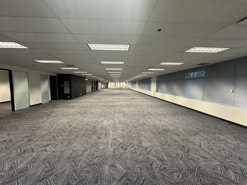 4600 Jacombs Road office washrooms and facilities