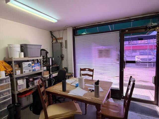 8851 Beckwith Road Unit 120 - Industrial warehouse space Richmond BC