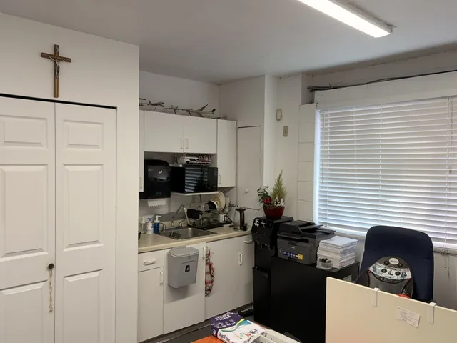 8851 Beckwith Road Unit 120 - Industrial space interior Richmond BC