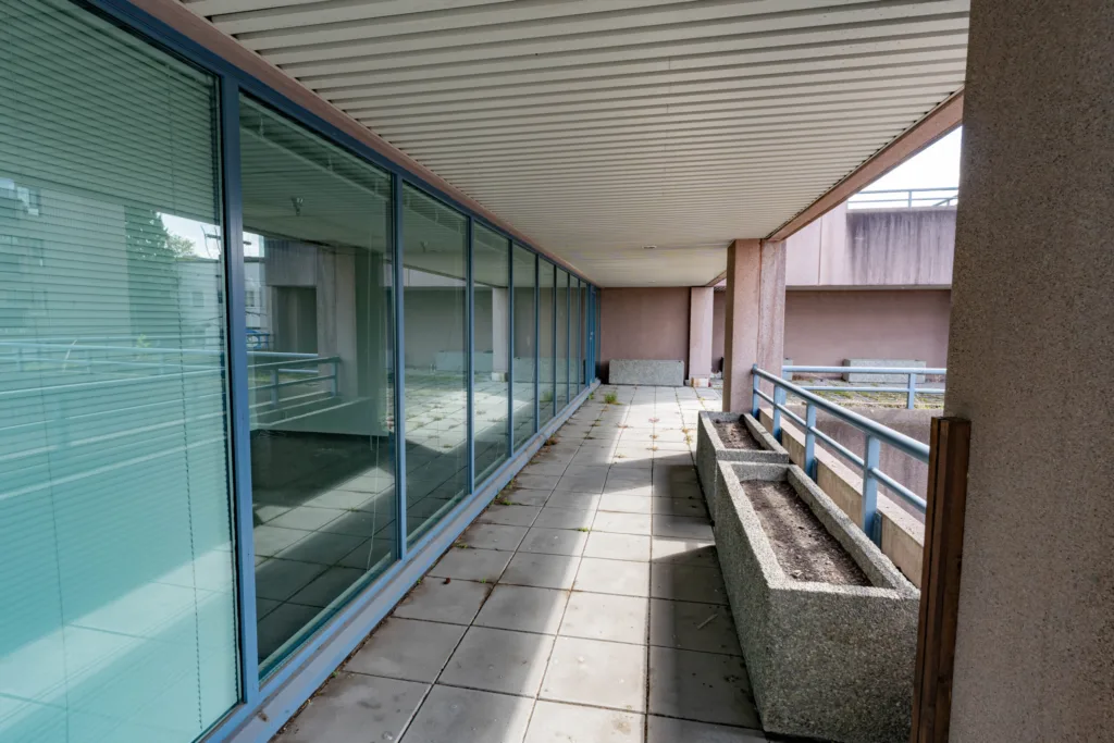 Unit 200 other photo