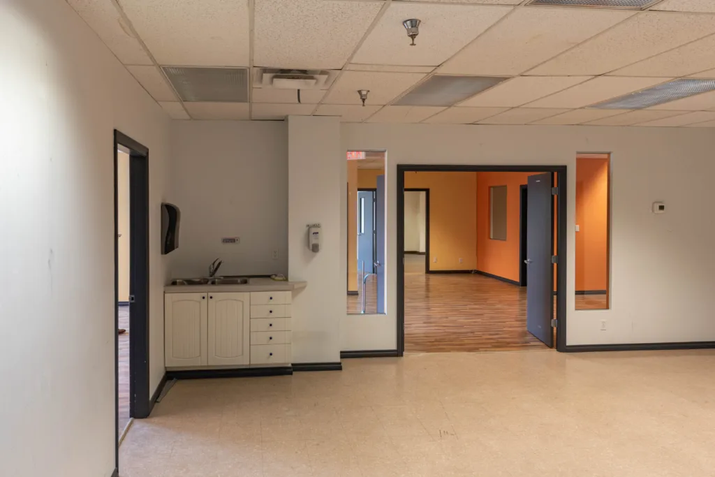 Unit 200 other photo