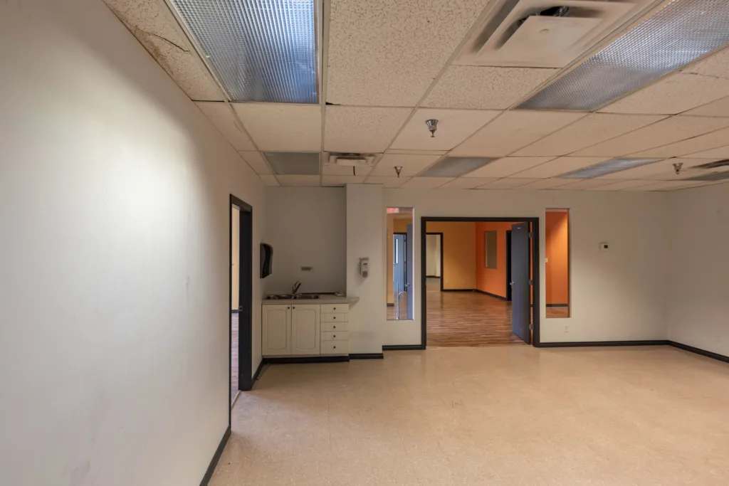 Unit 200 other photo