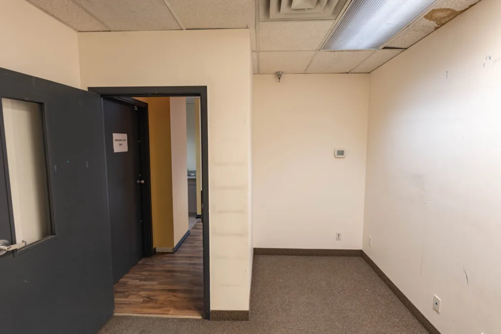 Unit 200 other photo